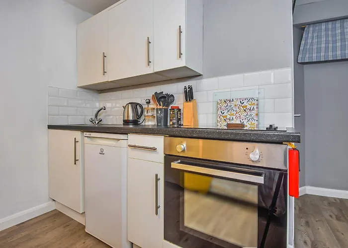 Finest Retreats - Ukulele Whitby